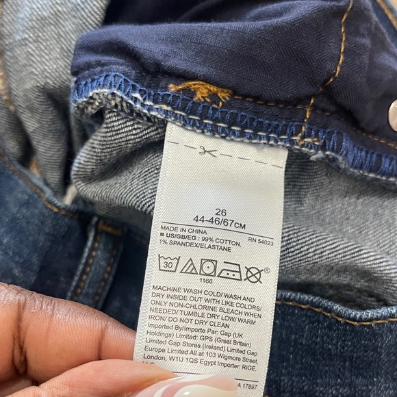 GAP Womens Jean Shorts Size 26 Blue 3" Short Dark Wash Cut Off Denim - Picture 8 of 11